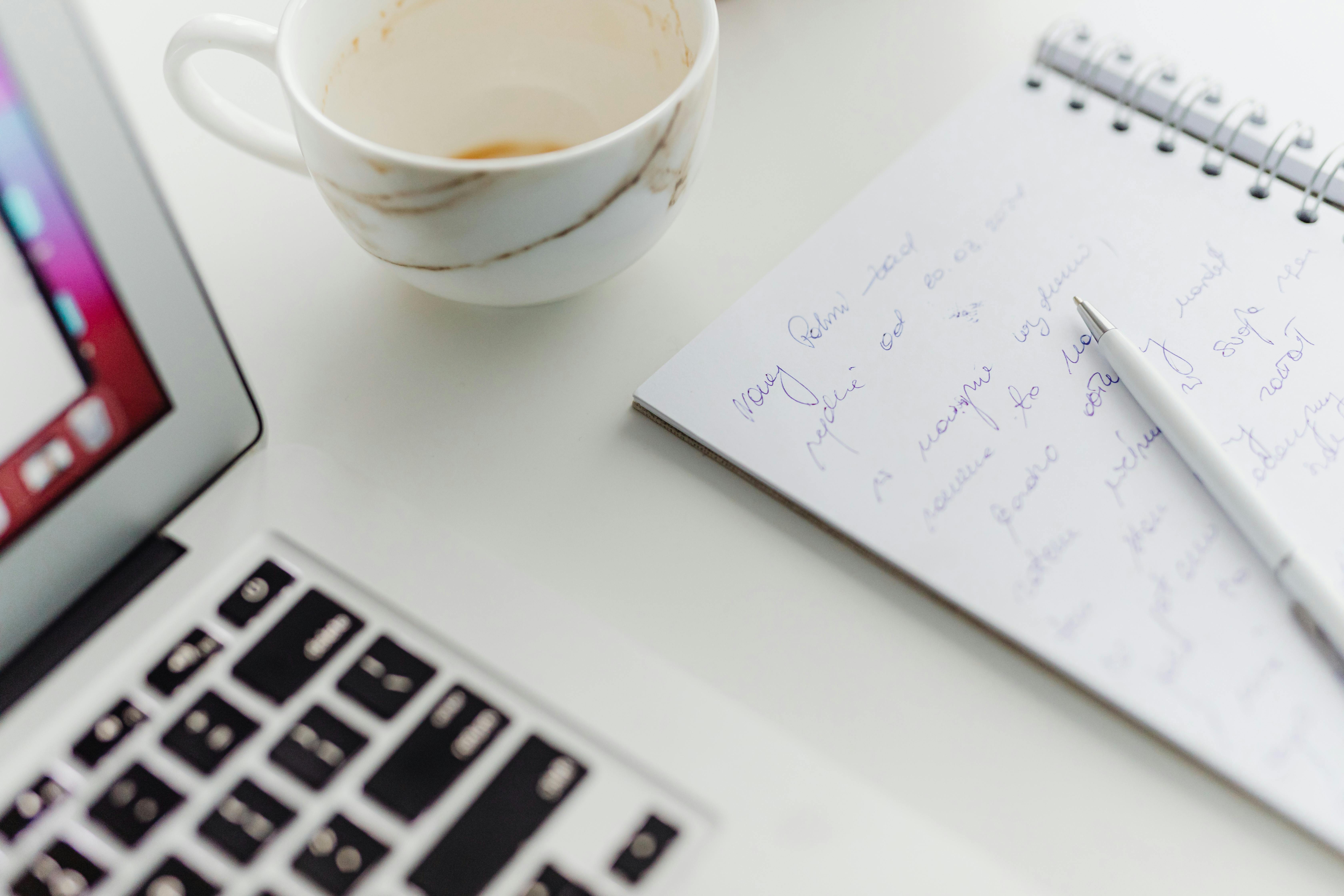 Best AI Writing Tools for Bloggers in 2026: The Complete Stack